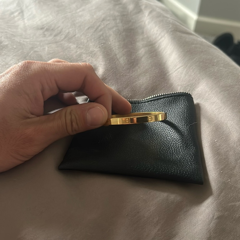 Gold bracelet